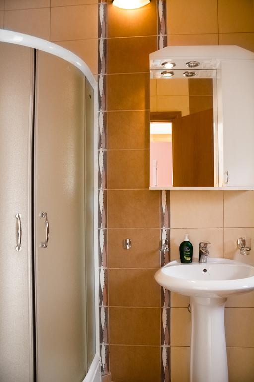 Apartmani Stanovcic Donji Morinj Exteriör bild