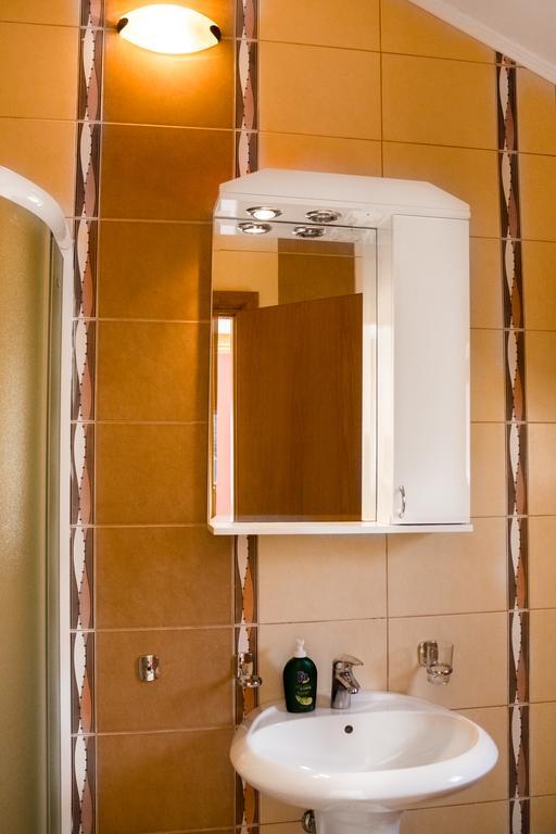 Apartmani Stanovcic Donji Morinj Exteriör bild