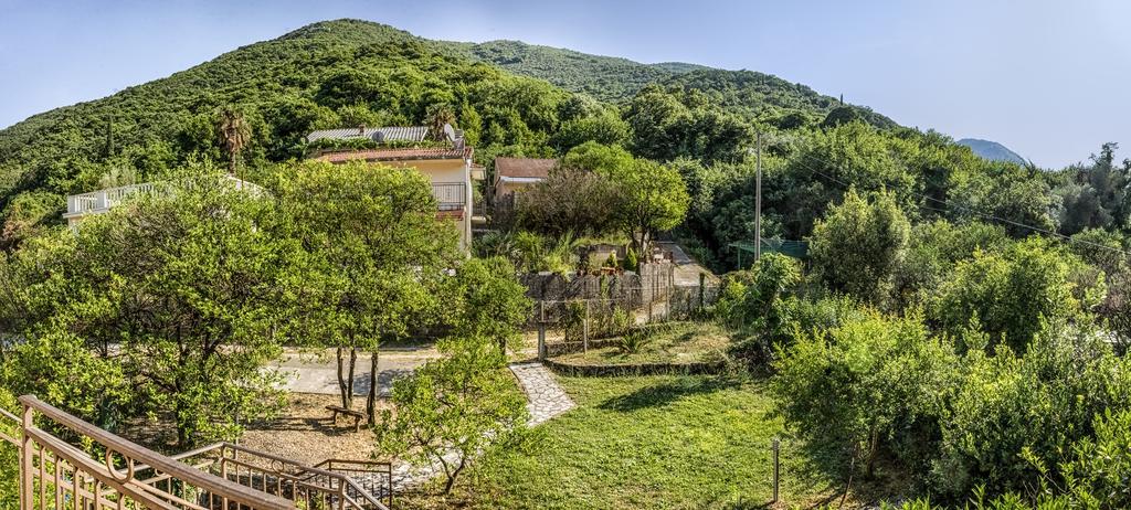 Apartmani Stanovcic Donji Morinj Exteriör bild